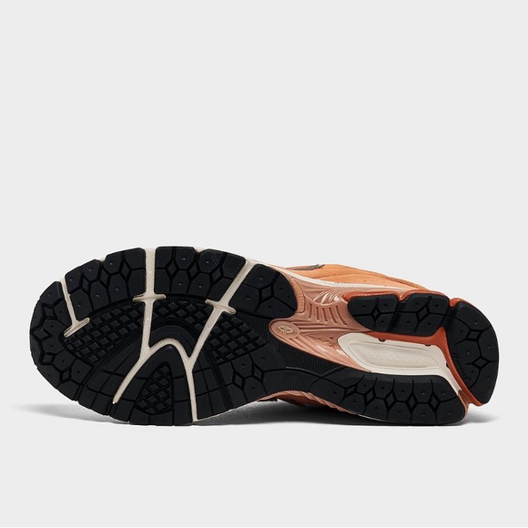 NEW BALANCE 2002R CASUAL SHOES  Men Shoes Casual（Knicks orange） - Picture 7 of 7